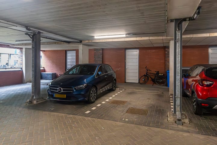 Foto 35 van Akropolishof 8