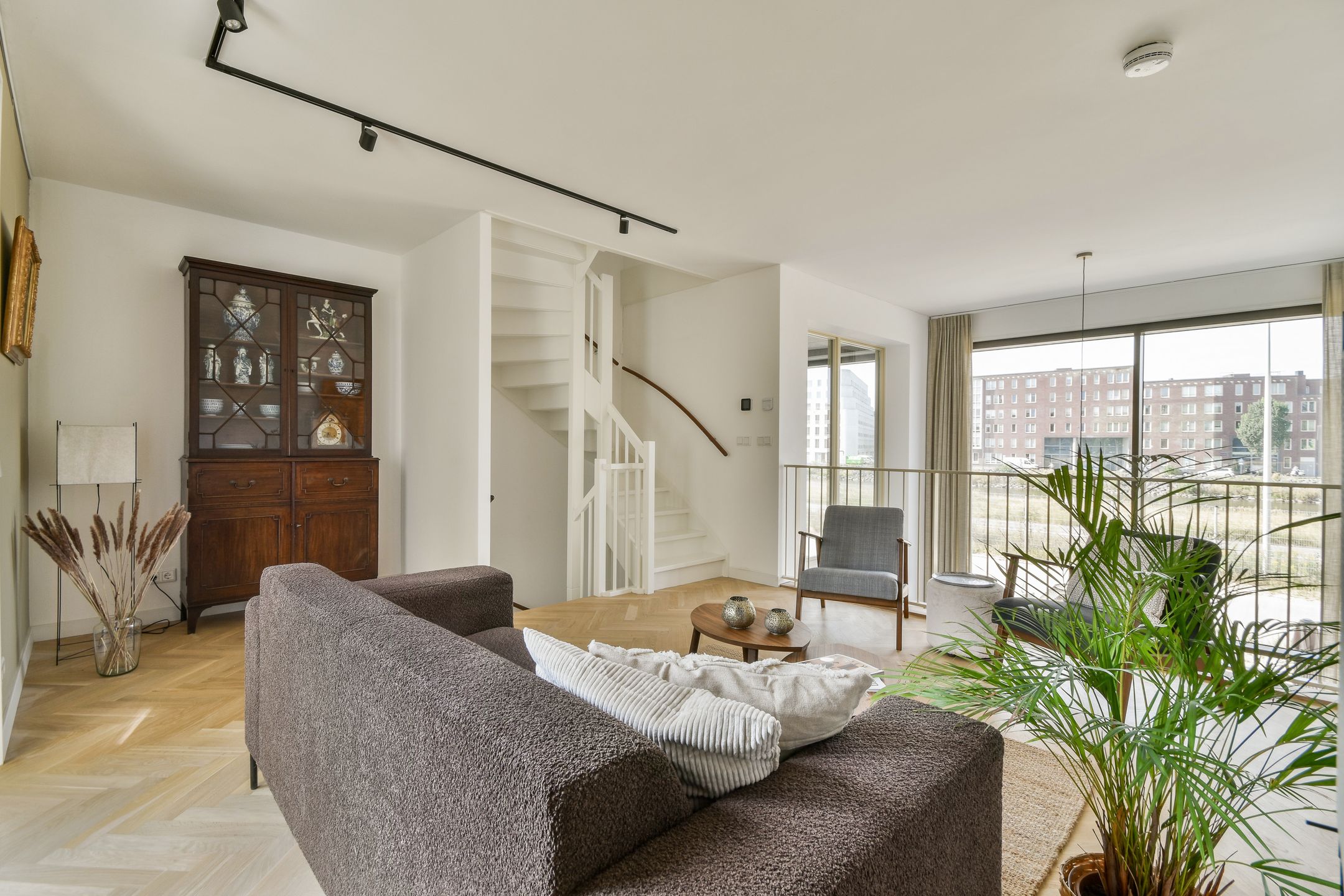 Foto 15 van Muiderlaan 355