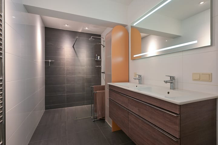 Foto 4 van Burgemeester De Monchyplein 161