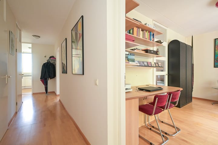 Foto 12 van Burgemeester De Monchyplein 161