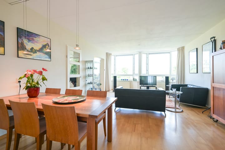 Foto 13 van Burgemeester De Monchyplein 161