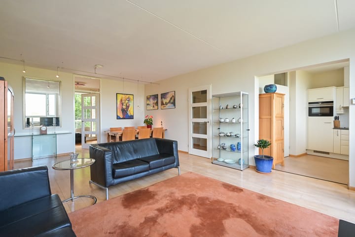 Foto 15 van Burgemeester De Monchyplein 161