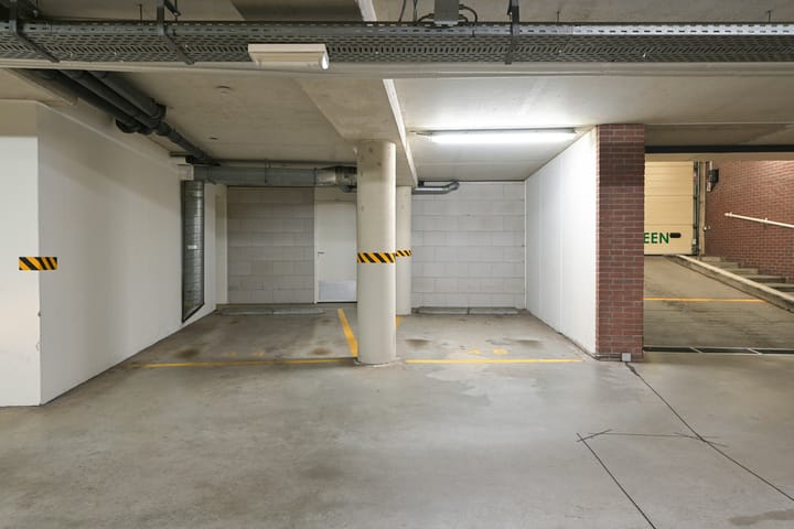 Foto 29 van Burgemeester De Monchyplein 161