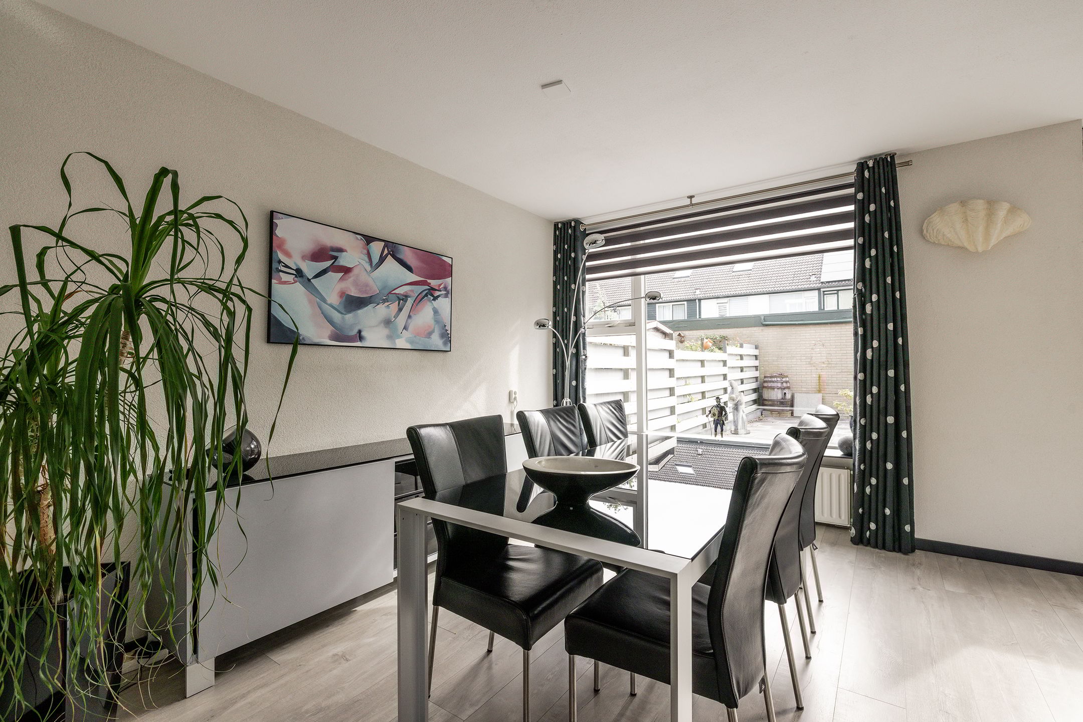 Photo 9 of Wilsonstraat 175