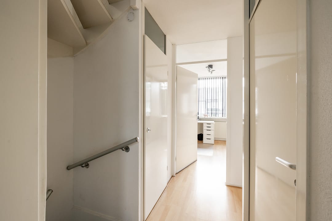 Photo 22 of Wilsonstraat 175