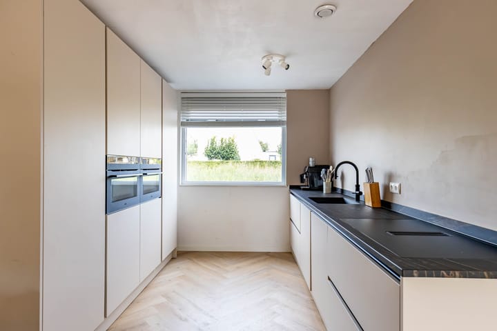 Foto 12 van Venuskade 40