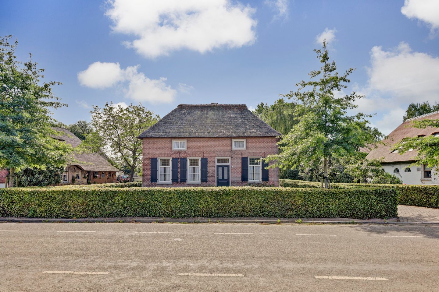 Photo 4 of Beemstraat 46