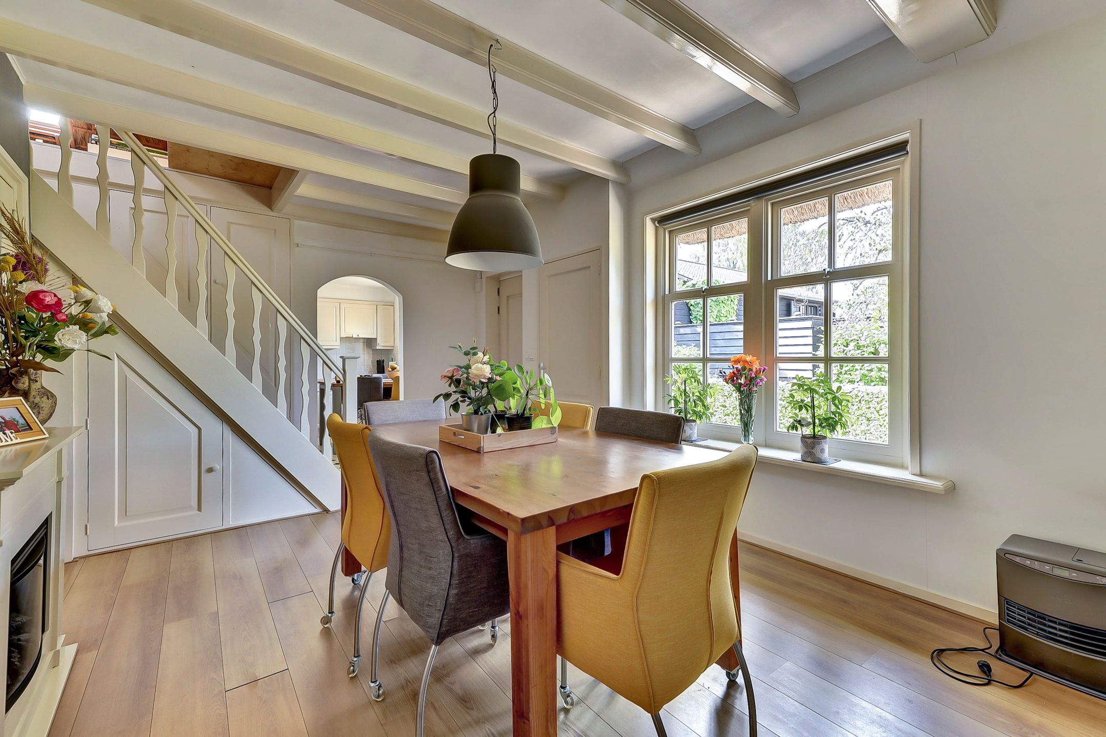 Photo 18 of Beemstraat 46