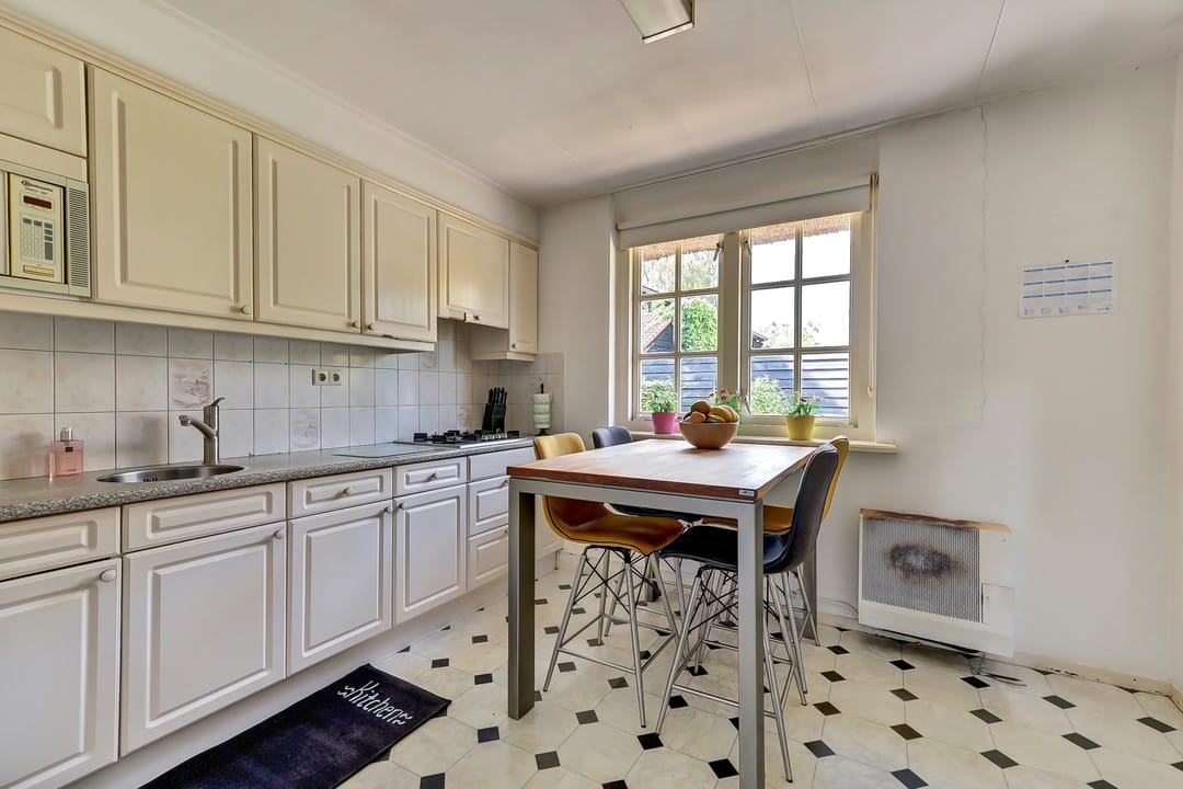 Photo 26 of Beemstraat 46