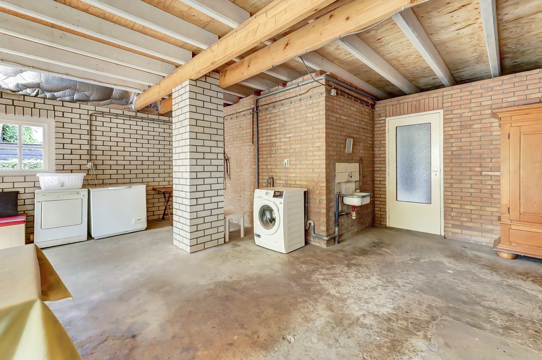 Photo 38 of Beemstraat 46