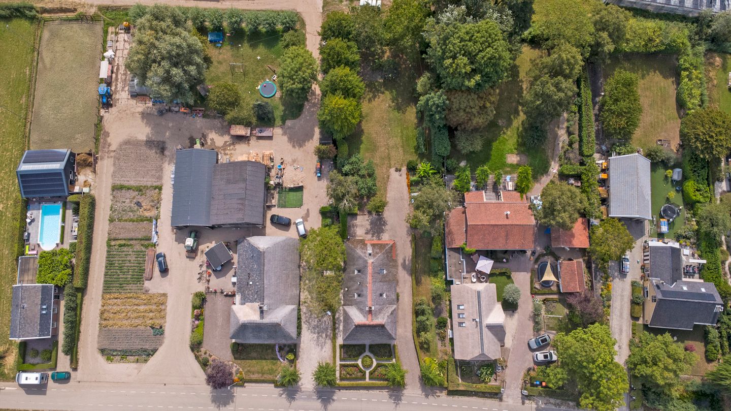 Photo 55 of Beemstraat 46