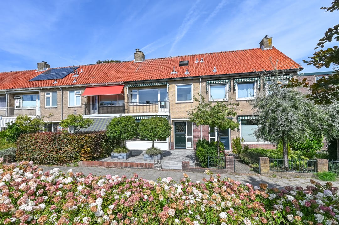 Foto 1 van Roos en Beeklaan 51