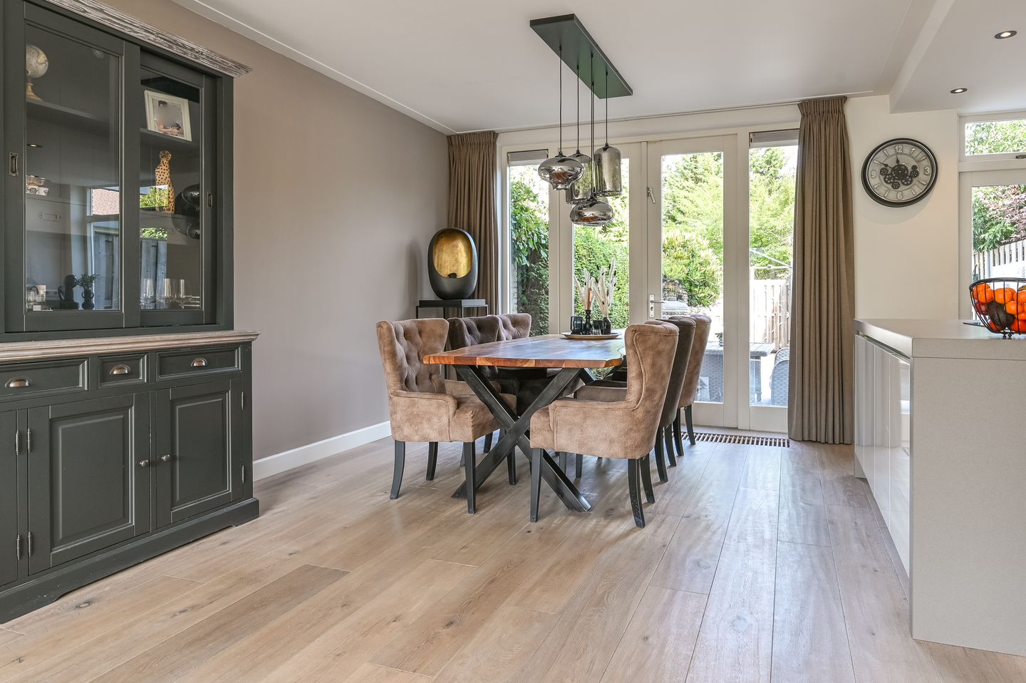 Foto 10 van Roos en Beeklaan 51