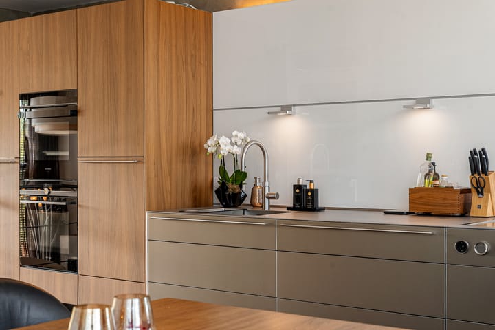 Foto 3 van Basalt 87