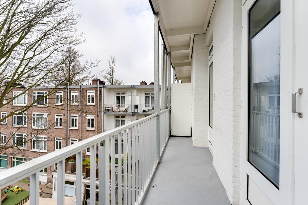 Foto 8 van Carillonstraat 18-3