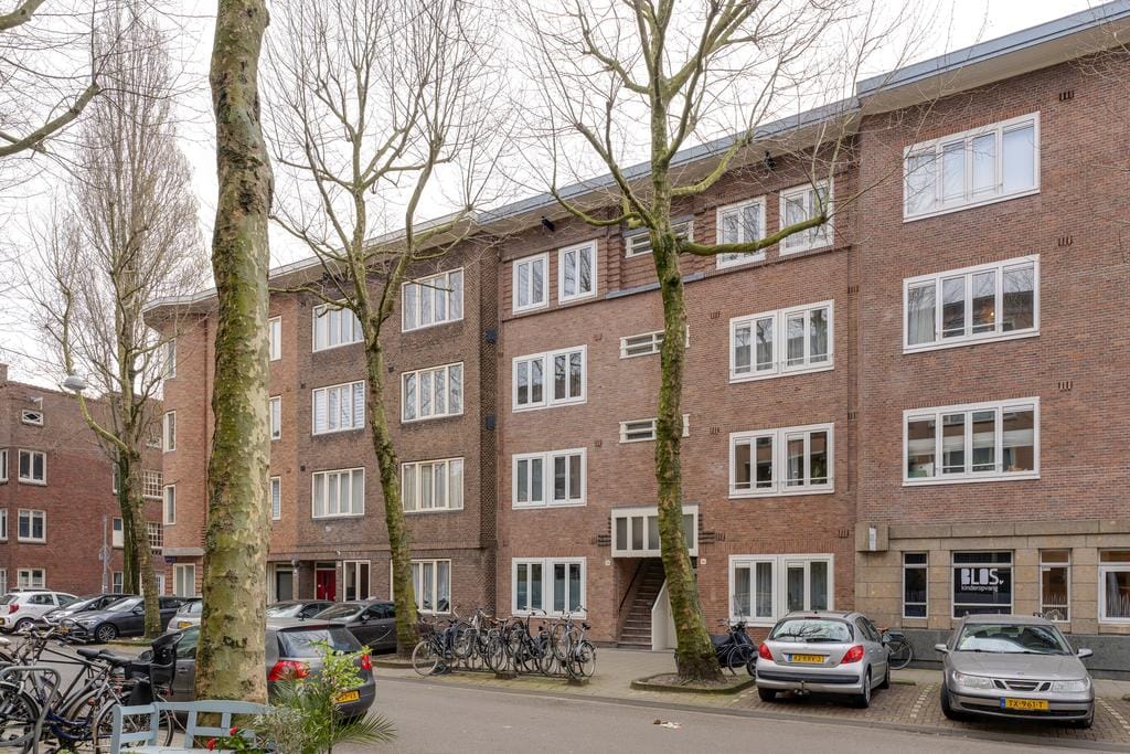 Foto 16 van Carillonstraat 18-3