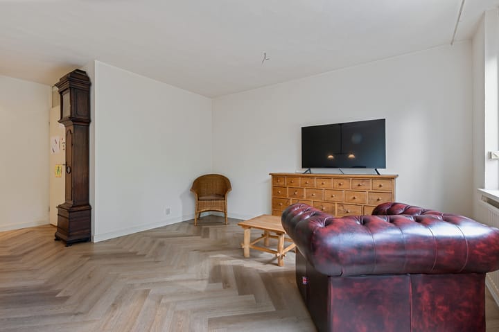 Photo 7 of Hugo van der Goeslaan 60