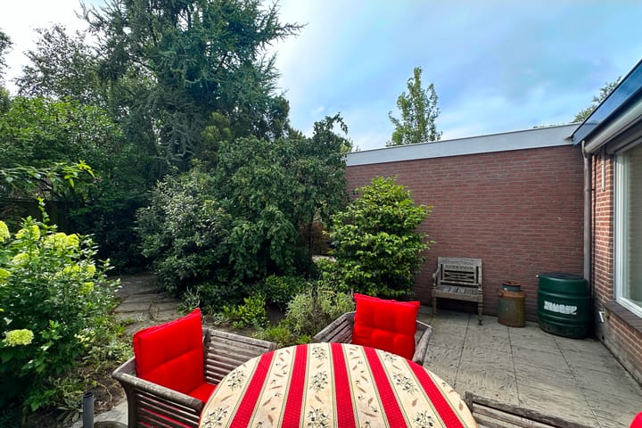 Photo 19 of Hugo van der Goeslaan 60