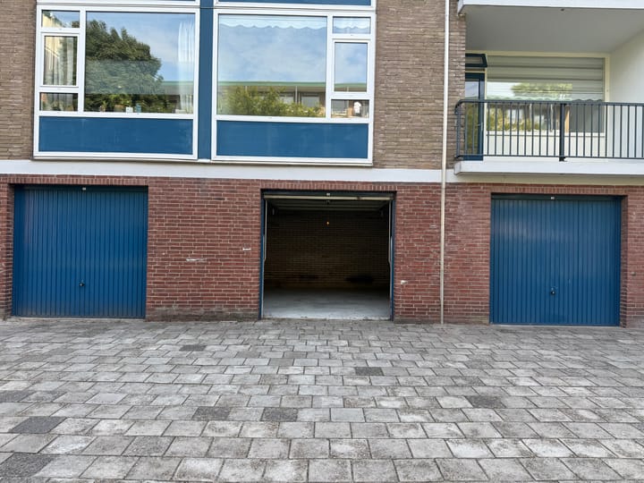 Foto 3 van Banckertlaan 15-GAR