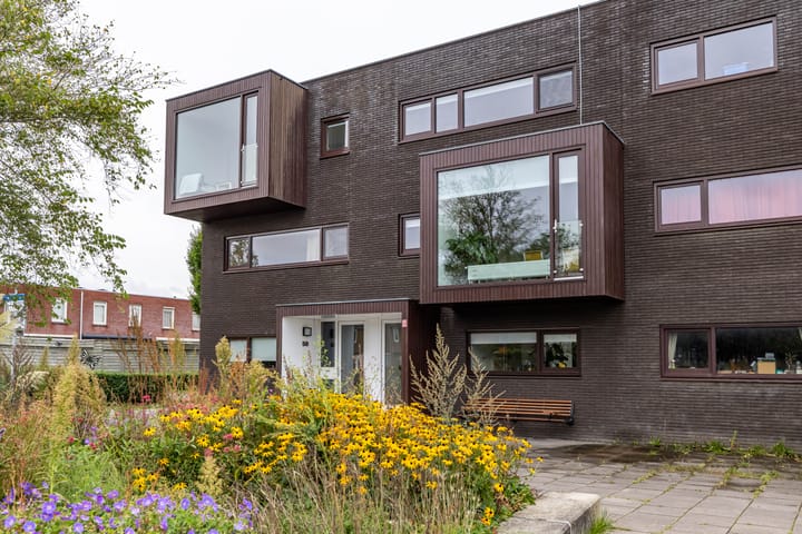 Foto 1 van Dolomietstraat 52