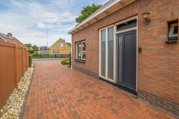 Photo 6 of Schoollaan 14