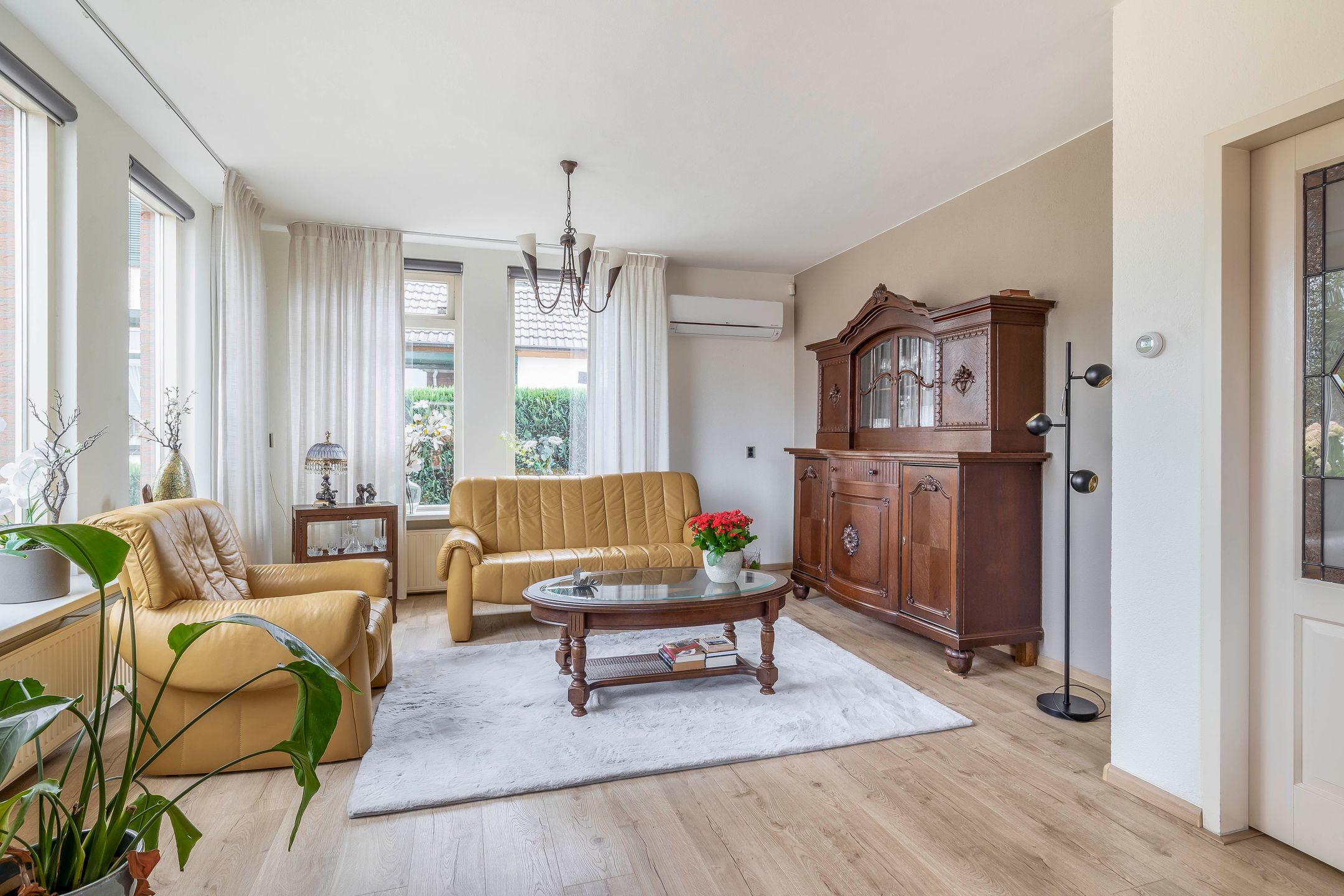 Photo 9 of Schoollaan 14