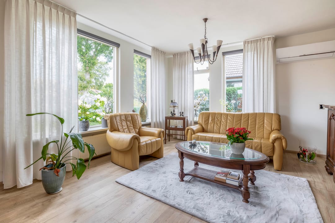 Photo 11 of Schoollaan 14