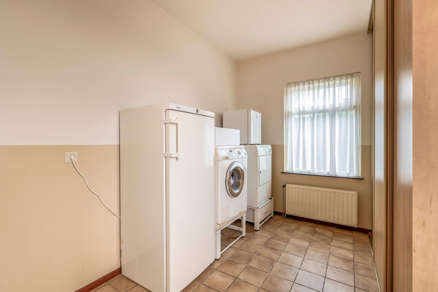 Photo 19 of Schoollaan 14