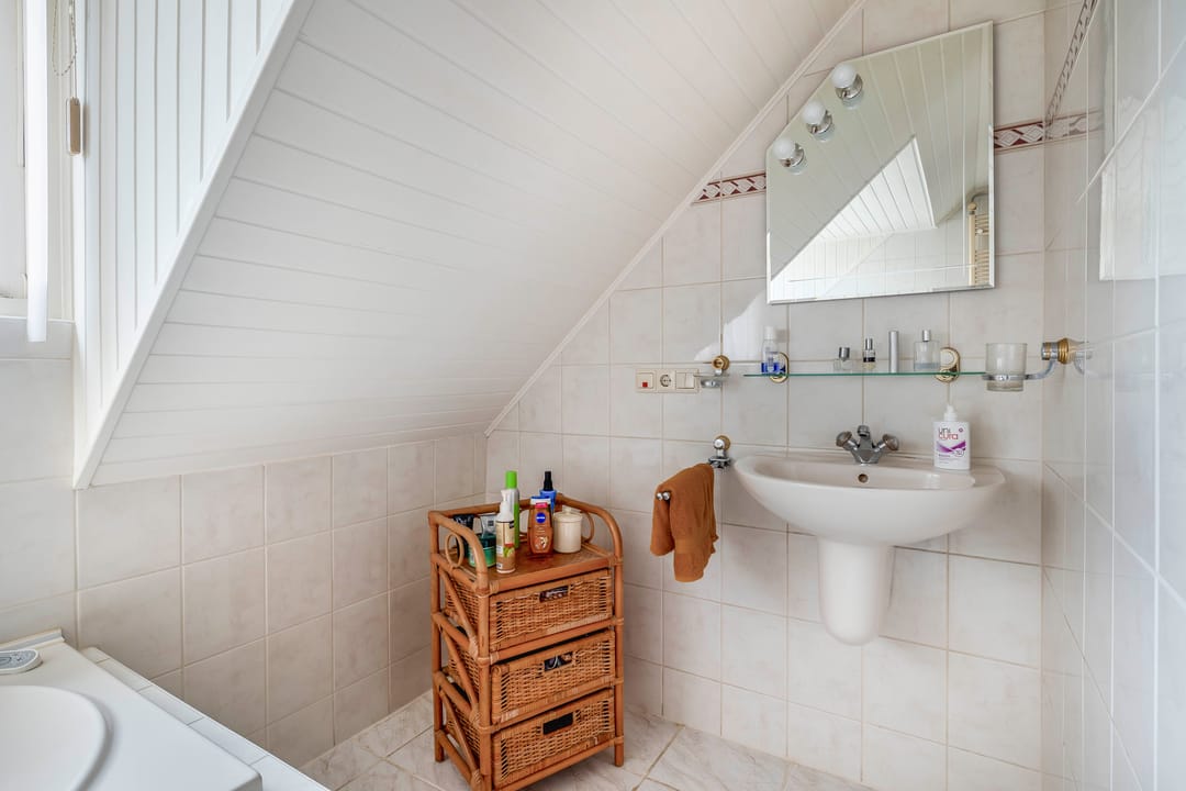 Photo 32 of Schoollaan 14