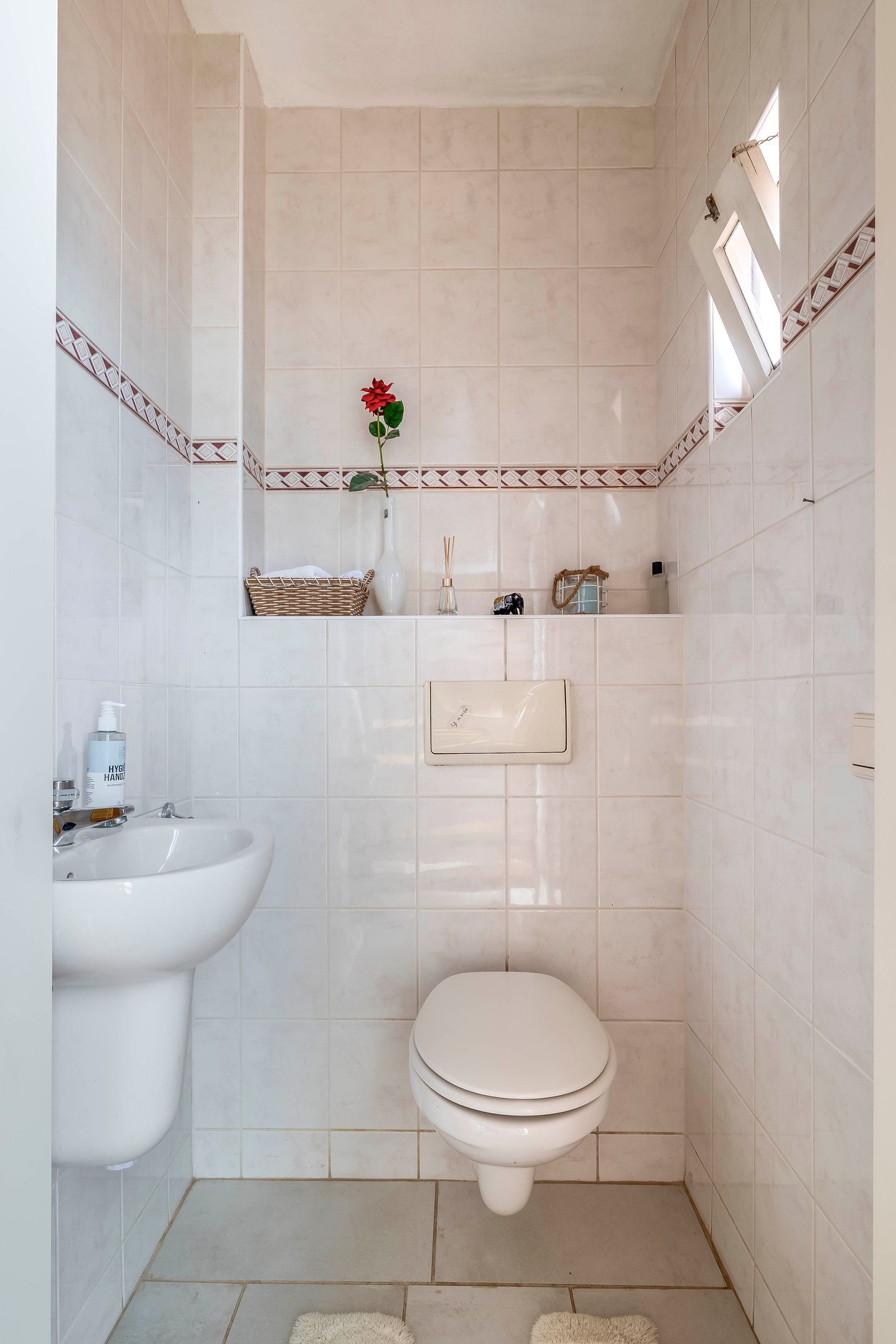 Photo 34 of Schoollaan 14