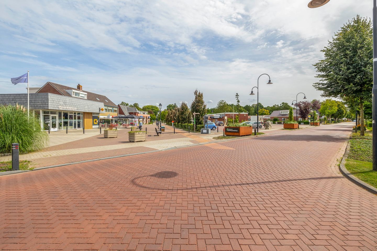 Photo 44 of Schoollaan 14