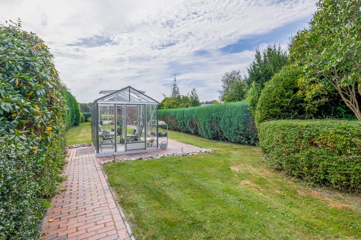 Photo 43 of Schoollaan 14