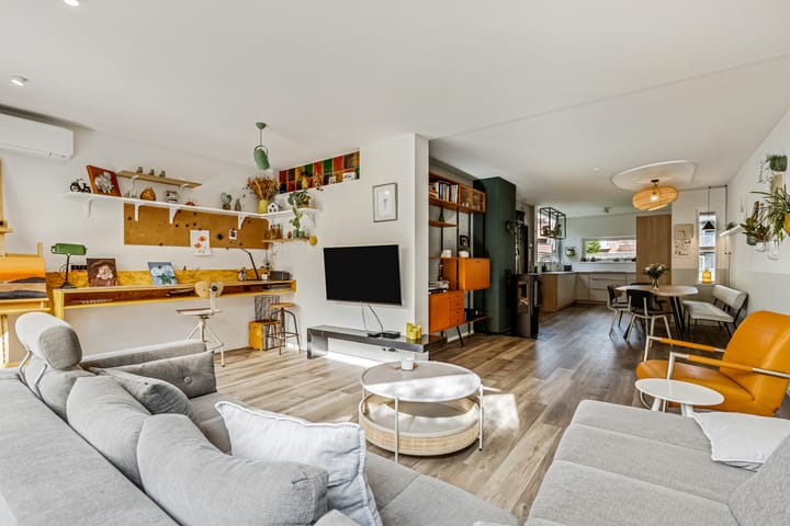 Foto 17 van Johan de Wittlaan 13