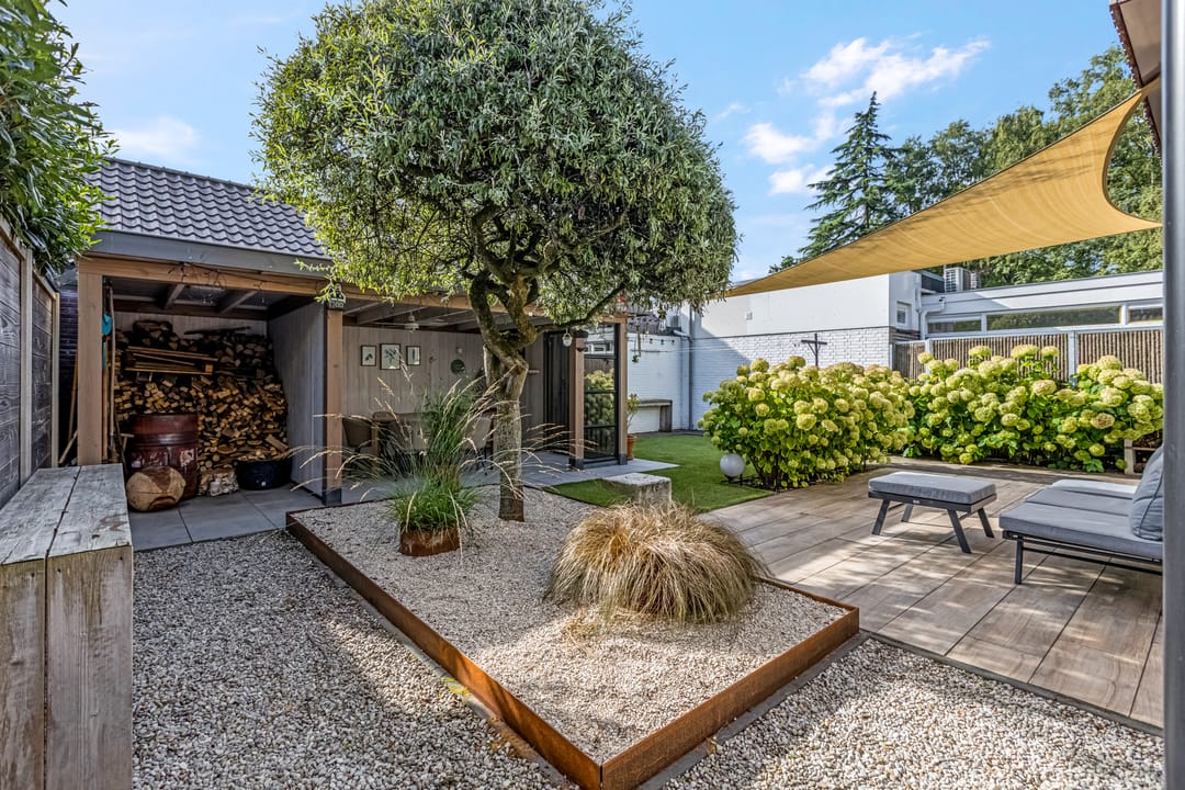 Foto 43 van Johan de Wittlaan 13