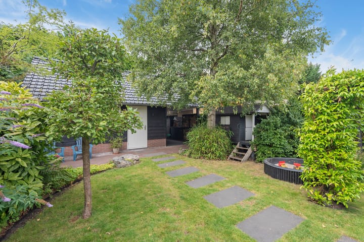 Foto 35 van Leidsevaart 554