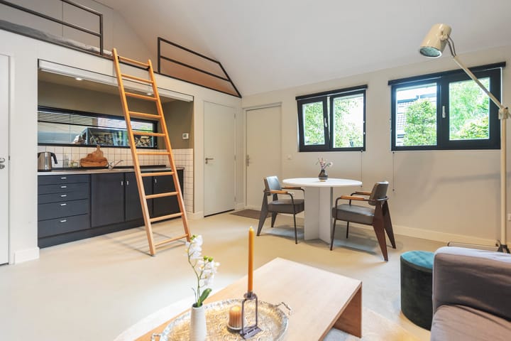 Foto 40 van Leidsevaart 554