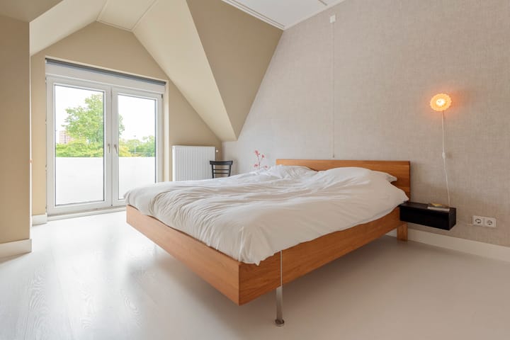 Foto 53 van Leidsevaart 554