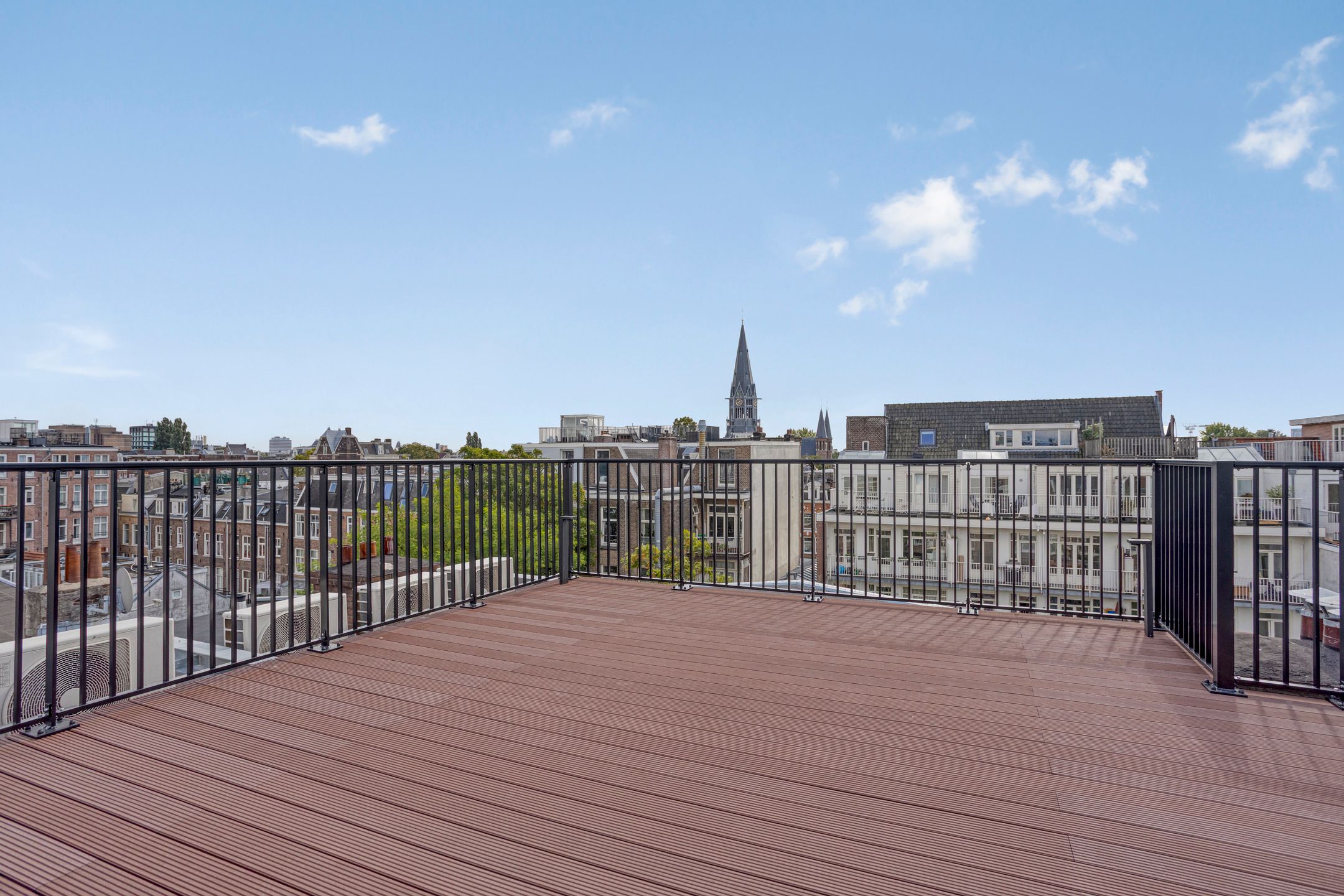 Foto 21 van Eerste Helmersstraat 105-3