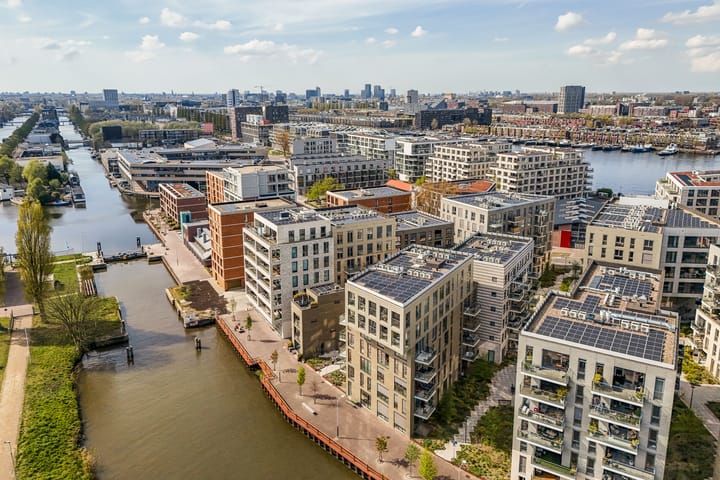 Photo 2 of Nieuwevaartweg 47