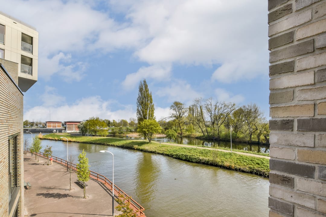 Foto 11 van Nieuwevaartweg 47