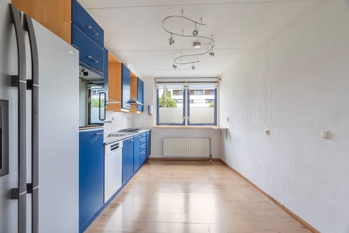 Photo 3 of Chico Mendesring 356