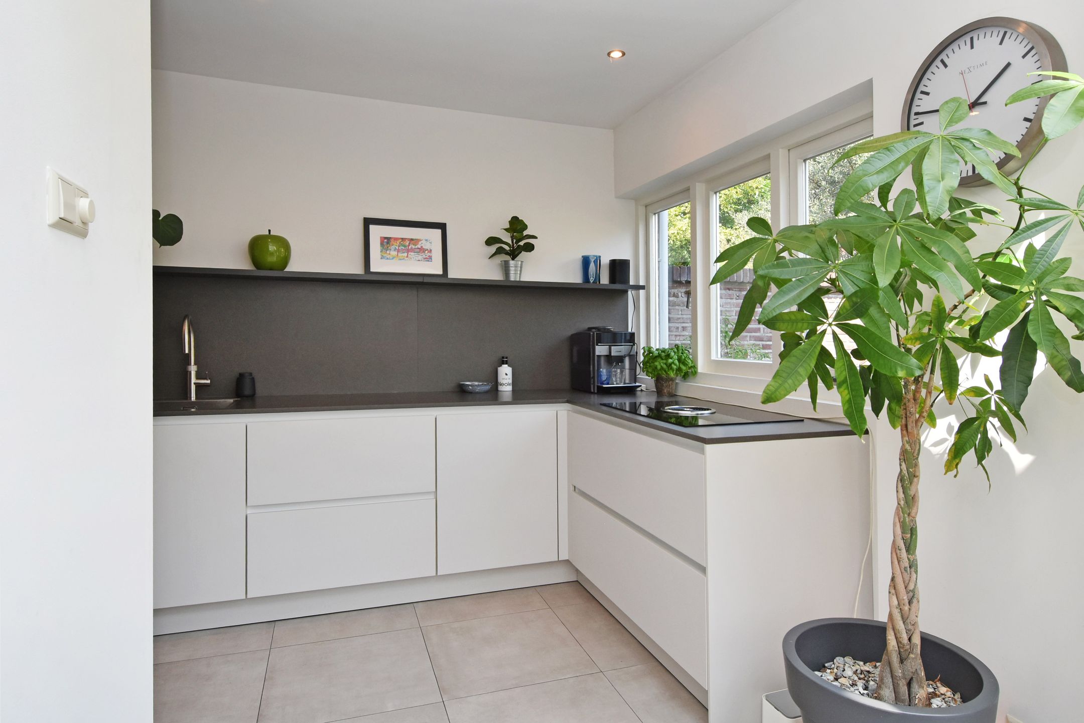 Foto 24 van Amalia van Solmsstraat 110