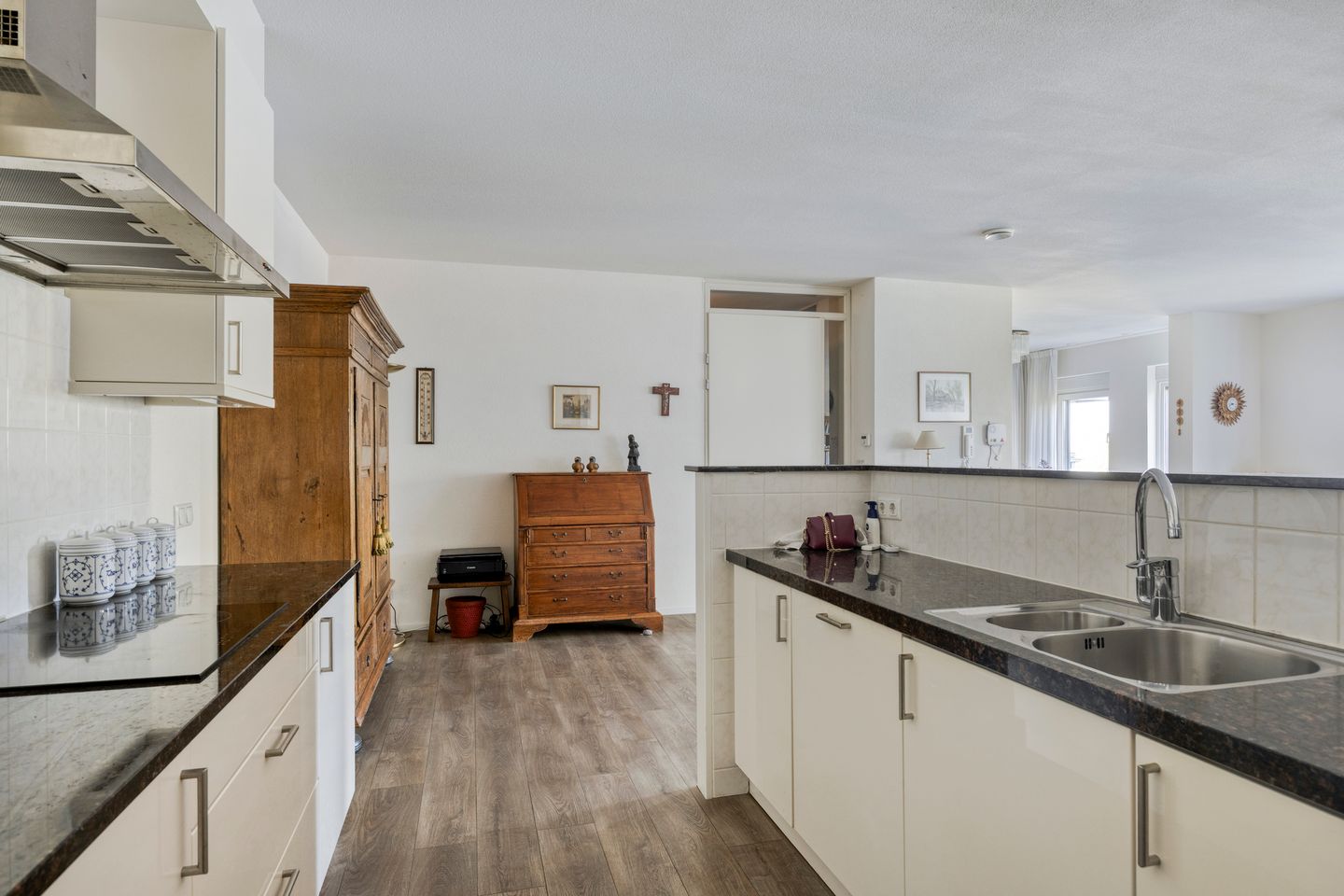 Photo 4 of Herman Gorterlaan 640