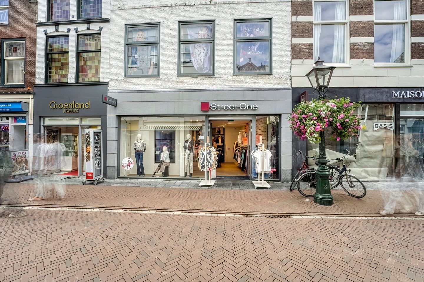 Bekijk foto 4 van Haarlemmerstraat 55