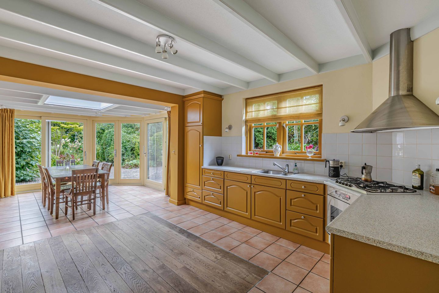 Foto 20 van Master de Jongwei 12