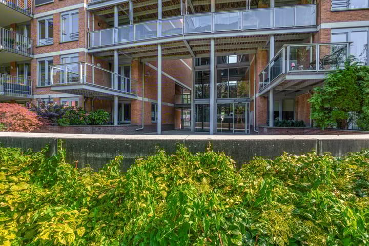 Foto 4 van Bachstraat 187