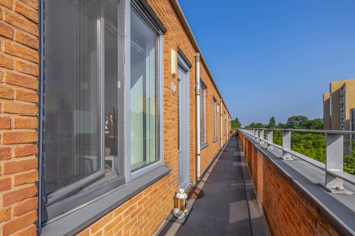 Foto 8 van Bachstraat 187