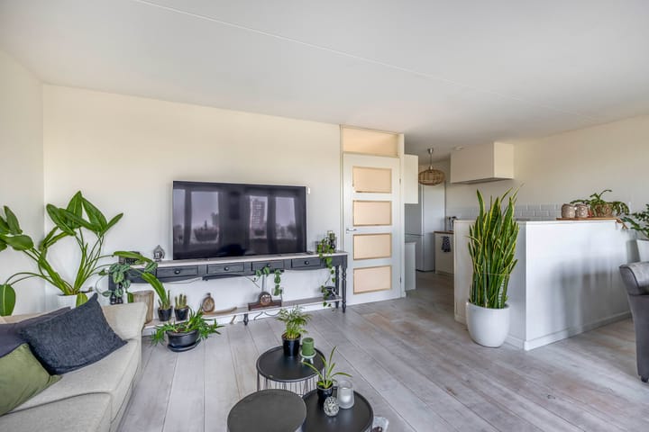 Foto 10 van Bachstraat 187