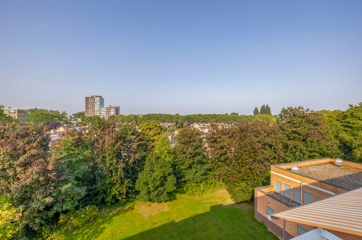 Foto 17 van Bachstraat 187