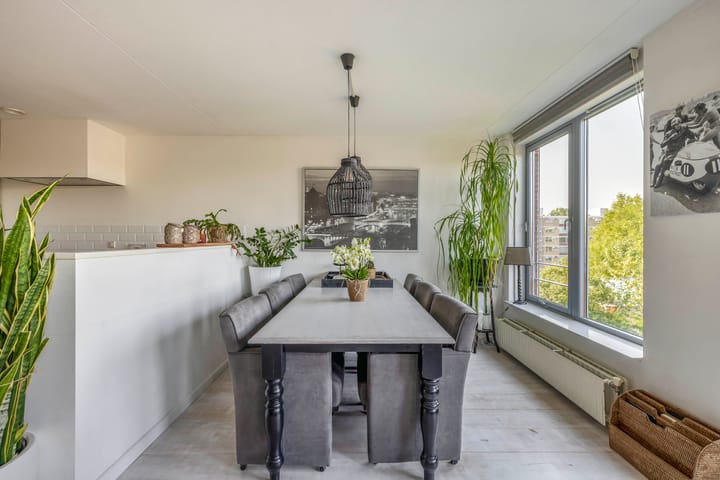 Foto 19 van Bachstraat 187